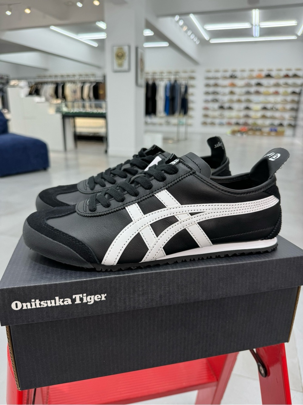 Onitsuka Tiger by Asics Mexico 66 Black/White Men's Sneakers